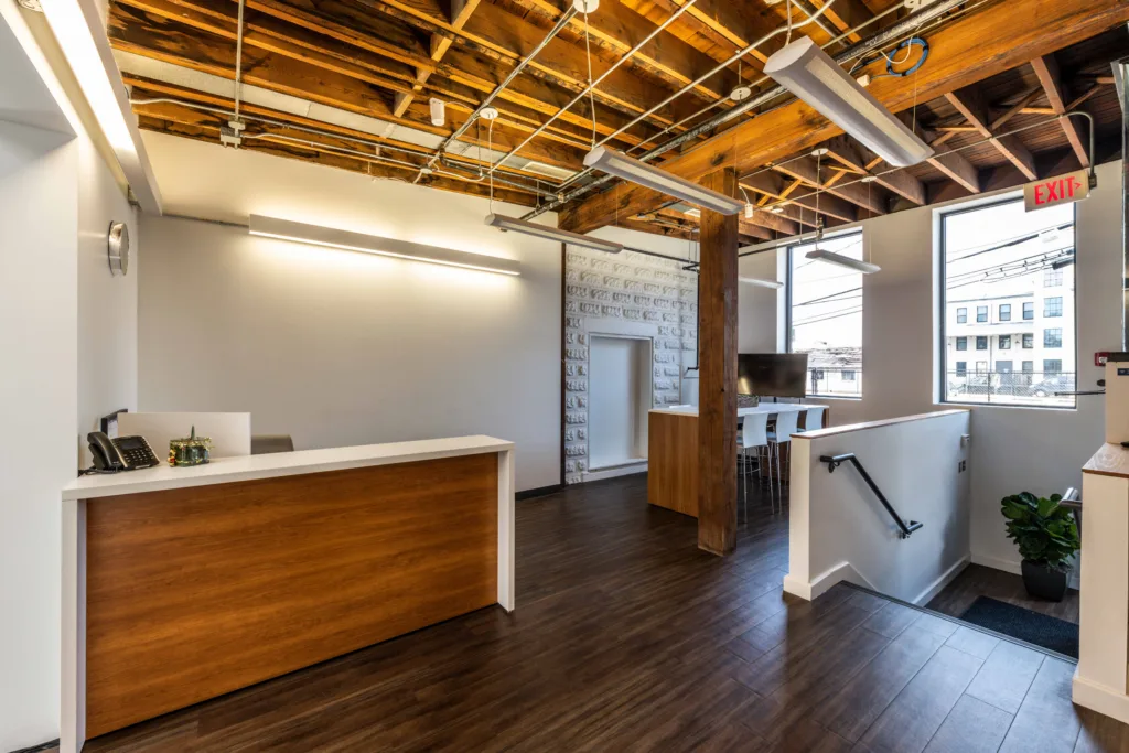 Front desk at 60 Hamilton Street
